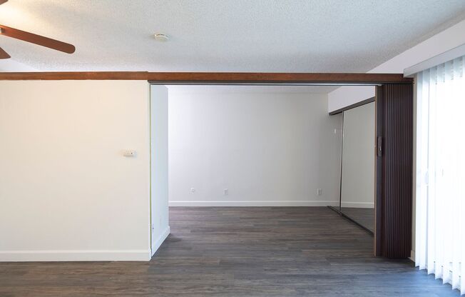 Studio, 1 bath, 455 sqft, $1,800, Unit 049