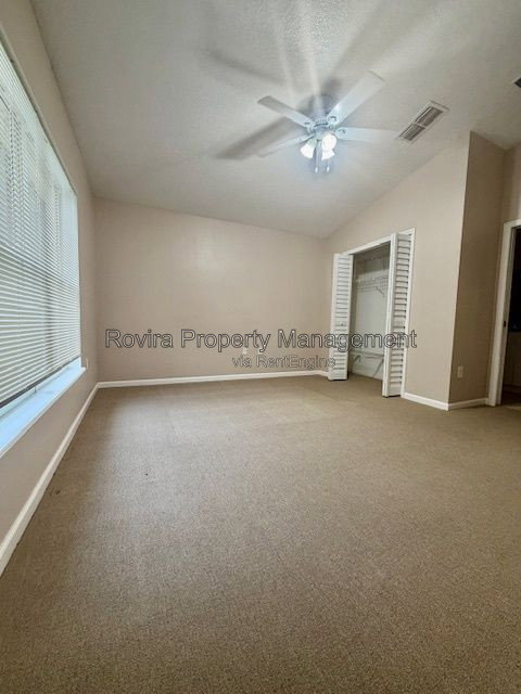 3 beds, 2 baths, 1,426 sqft, $2,000