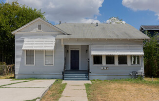 415 DENVER BLVD