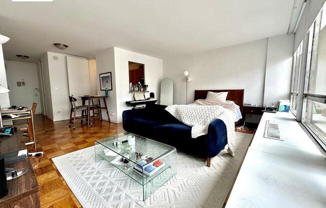 330 EAST 33RD ST