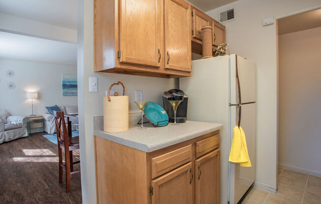 Hidenwood & Hiden Place Apartment Communities
