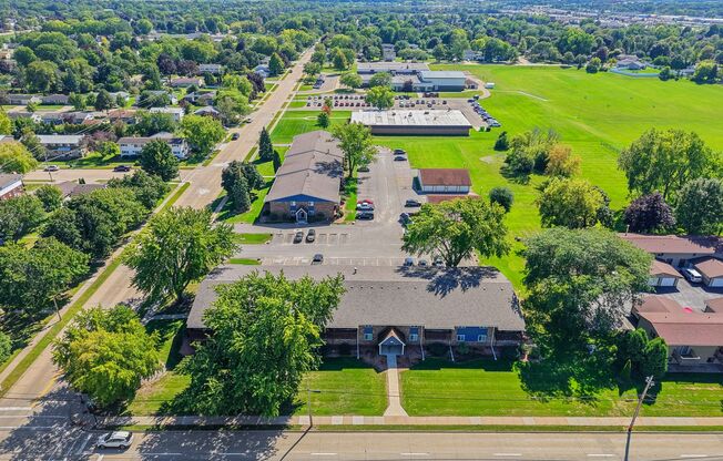 2 beds, 1.5 baths, 905 sqft, $969.99, Unit B20
