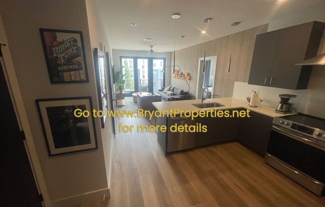 Nashville - Furnished 2-Bedroom Condo