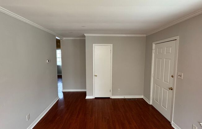 2116 Finchley Drive