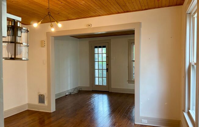 Modern Minimalism - 2BD Single Family Home in Downtown Bethlehem