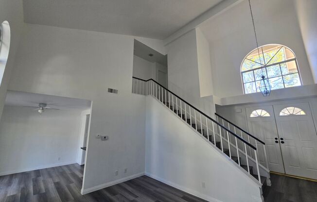 Whispering Hills: 2 Bed 1.5 Bath Attached Townhouse