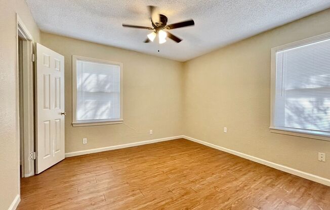 Charming 2 bedroom, 1 bath home with carport and spacious back yard!