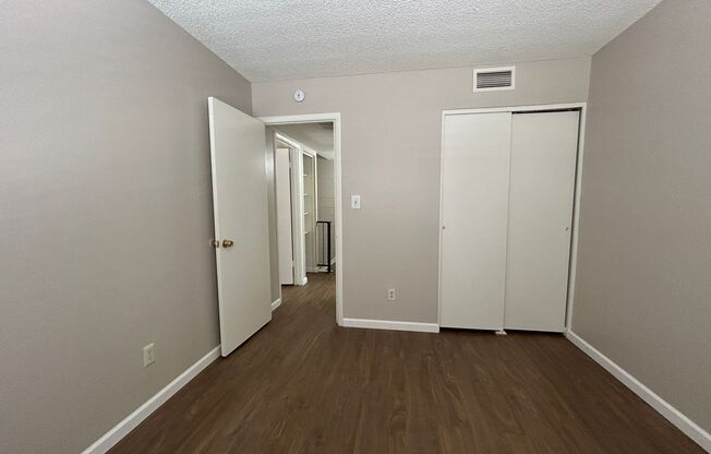 4204 S. 47th St.