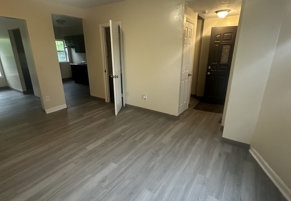1245 East 86th Street - 1253 East 86th Street