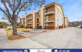 1 bed, 1 bath, 550 sqft, $850, Unit 321