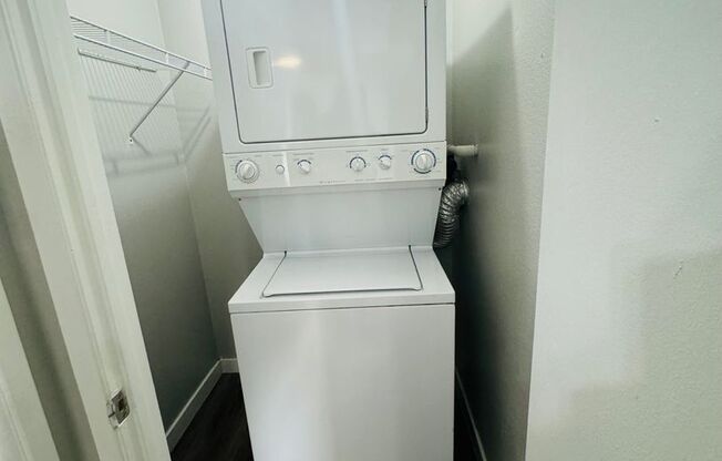 1 bed, 1 bath, 640 sqft, $2,395, Unit 116