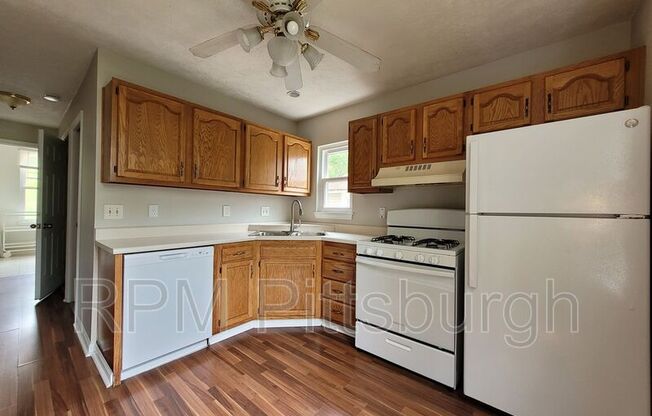 2301 MT TROY RD