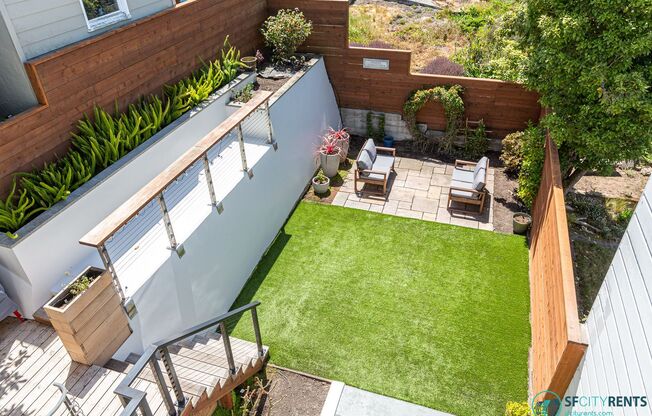 Golden Gate Heights: Remodeled Single Family Home w/ Roof Deck