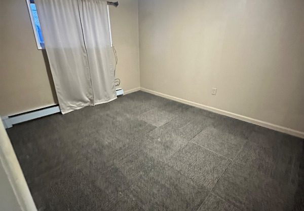 622 11 AVE