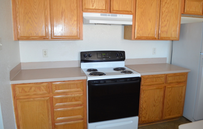 1 bed, 1 bath, 700 sqft, $725, Unit 108 - STILL OCCUPIED BY RESIDENT