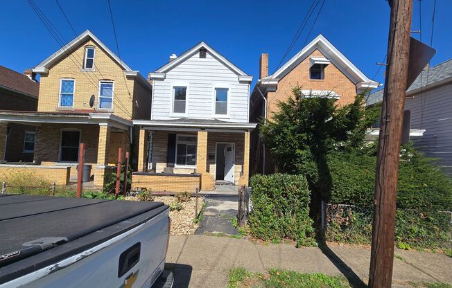 3 Bedroom 2 Bathroom - Homestead, PA