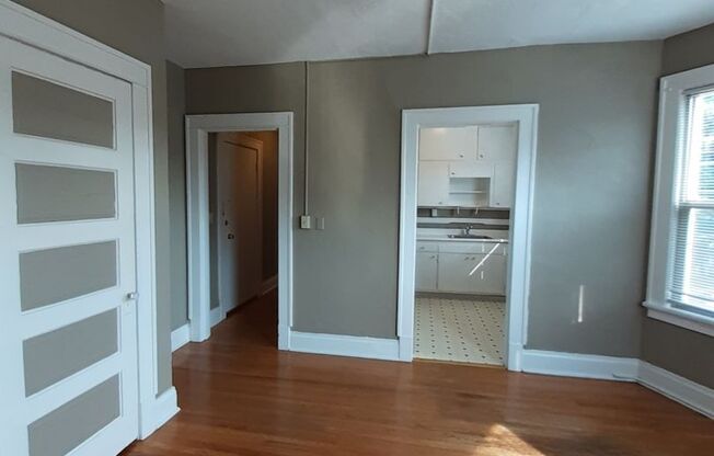 Studio, 1 bath, 525 sqft, $1,400, Unit 105