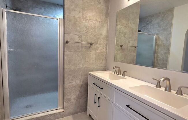 2 beds, 2 baths, $1,575, Unit # 1007