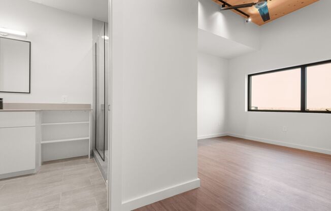 2 beds, 2 baths, 910 sqft, $1,867, Unit 312
