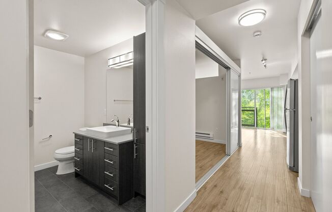 1 bed, 1 bath, 483 sqft, $1,695, Unit 227