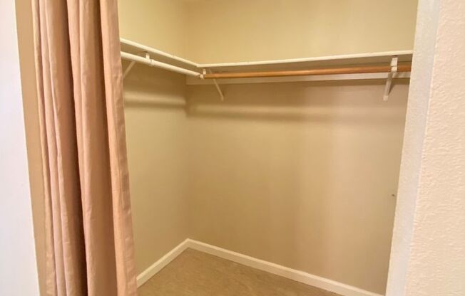 1 bed, 1 bath, 939 sqft, $2,295, Unit 005