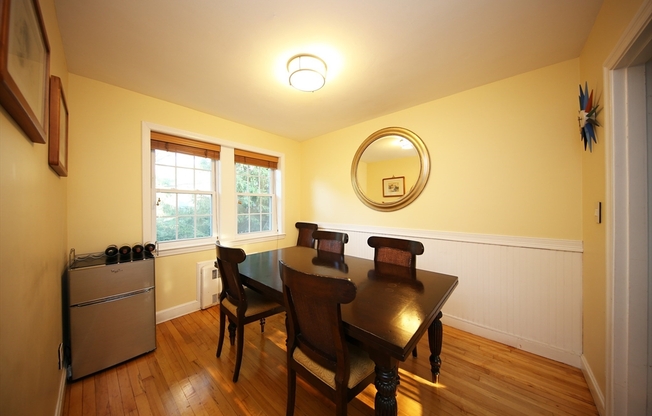 21 HAMMOND POND PKWY