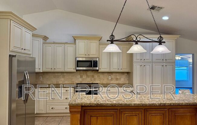 1512 ISON LN