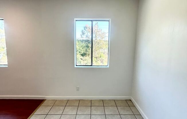 1 bed, 1 bath, $1,990, Unit 23