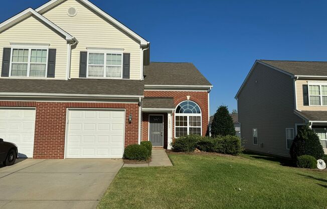 12069 Stratfield Place Circle