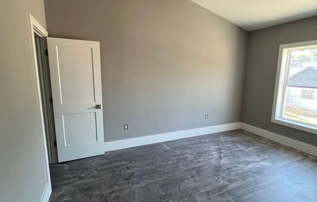 1 bed, 1 bath, 824 sqft, $975, Unit 1211