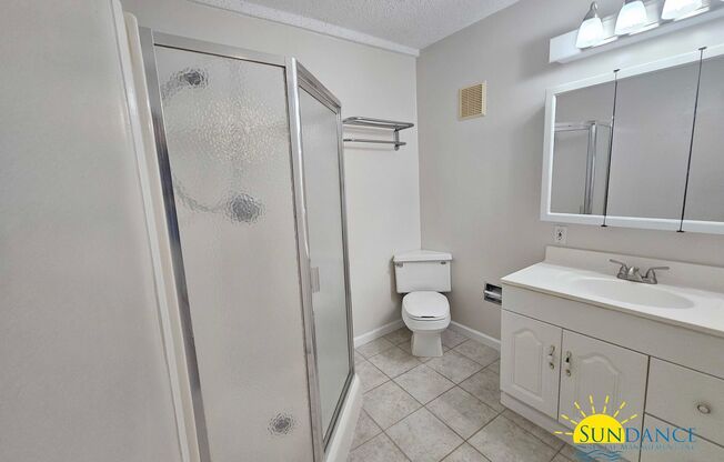 Quaint One bedroom Unit in the heart of Destin!