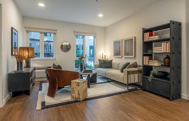 Model Living - Coen North