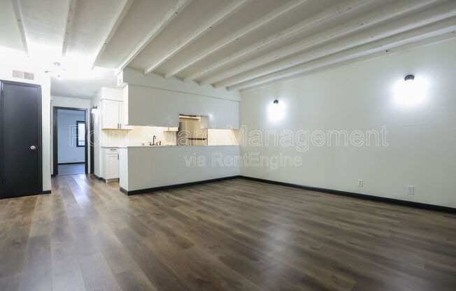 2708 N 75 ST