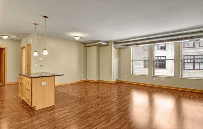 Welcome to Lofts at Farmers Market Apartment Homes