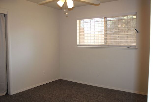 2 beds, 1 bath, $2,100