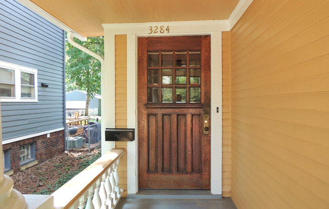 4 Bedroom, 2.5 Bathroom Colonial for rent!