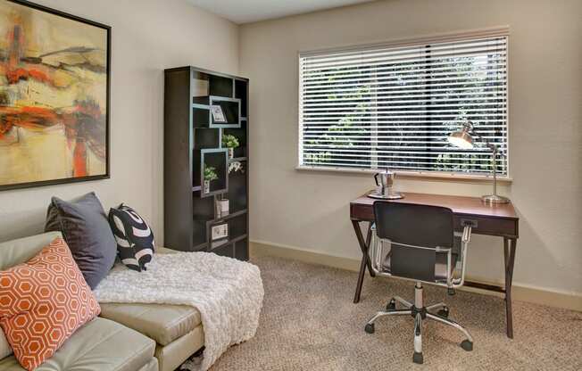 Heritage Hills bedroom Apartments in Renton, WA