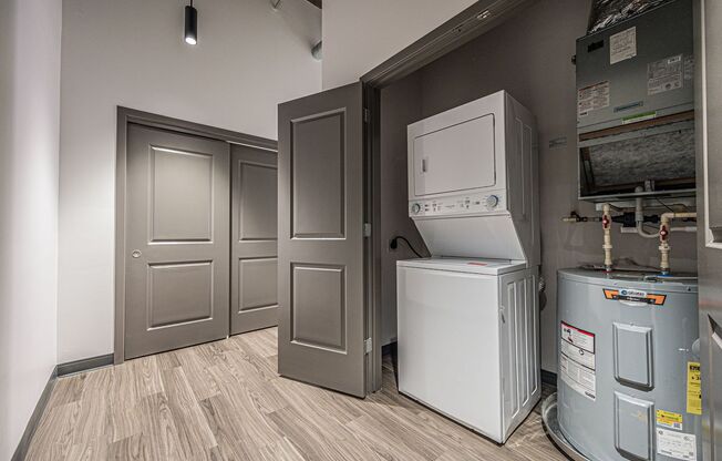 2 beds, 2 baths, 1,266 sqft, $2,260, Unit 300