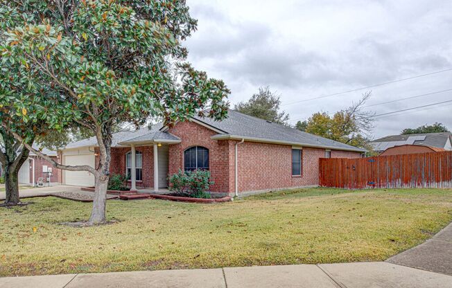 Gorgeous 4-Bedroom Home in Preserve at Stone Oak