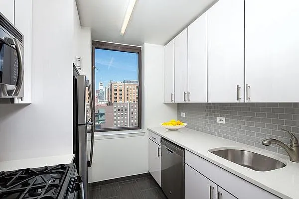 Studio, 1 bath, $3,685, Unit 5-M