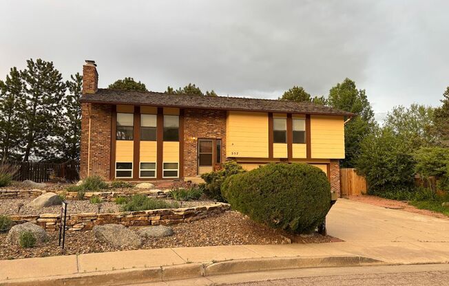Westside 3 Bedroom Home in D20