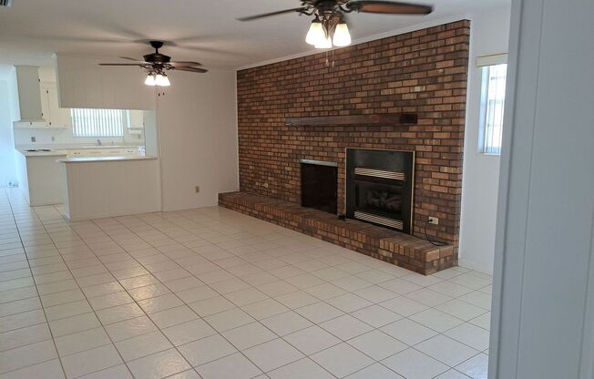 4 beds, 2.5 baths, $3,250