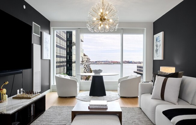 150 SEAPORT BLVD