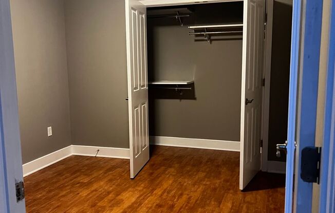 3 beds, 2 baths, 1,506 sqft, $1,975, Unit 315