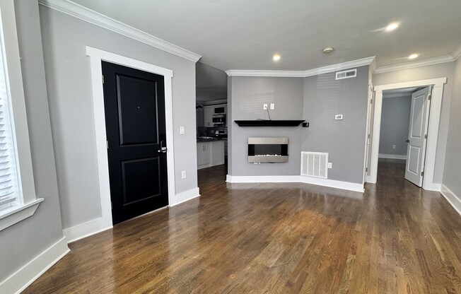 2 beds, 1 bath, 1,000 sqft, $3,300, Unit 3