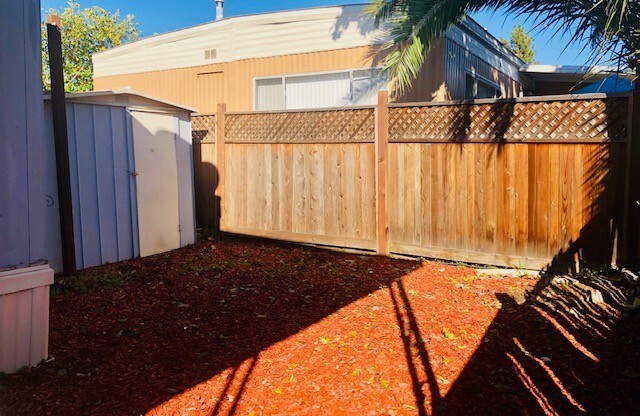1 bed, 1 bath, 576 sqft, $2,395, Unit 31B