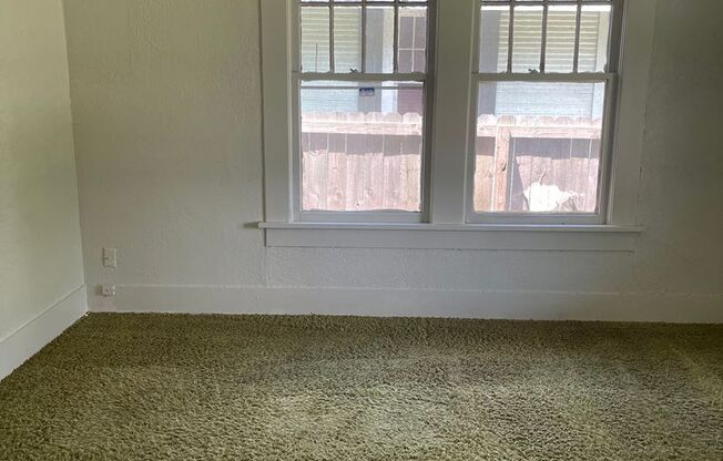 3 Bedroom, 2 Bathroom Home for Rent