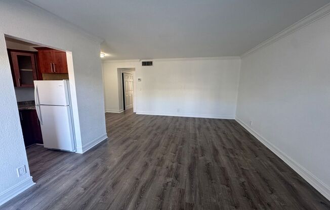 1 bed, 1 bath, 650 sqft, $1,595, Unit 208