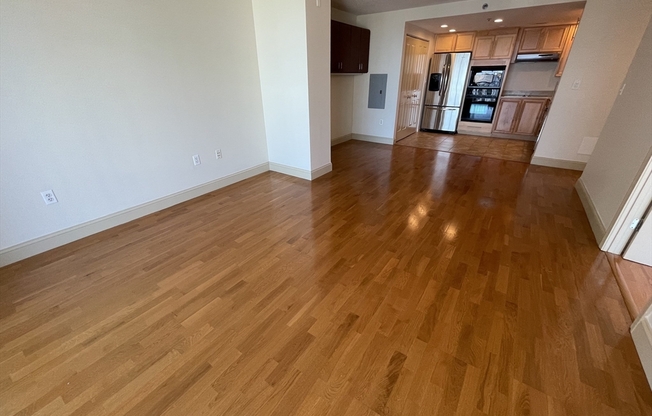 1 bed, 1 bath, 812 sqft, $3,400, Unit 1803