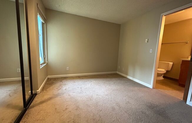 2 beds, 1.5 baths, 935 sqft, $2,725, Unit 307